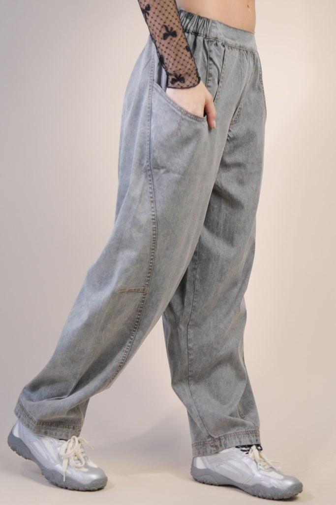Washed Woven Barrel Pants