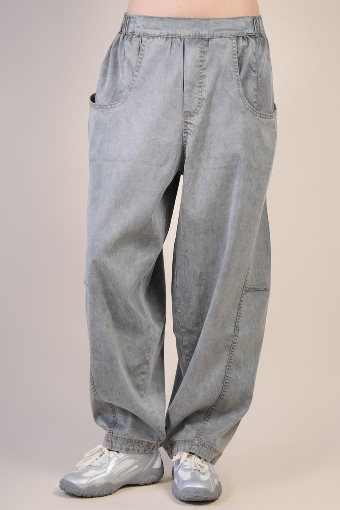 Washed Woven Barrel Pants