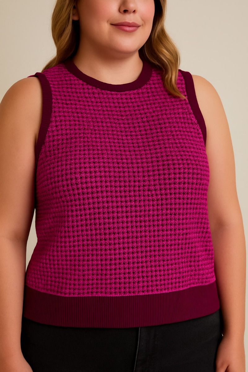 Curvy Sleeveless Contrast Knit Top